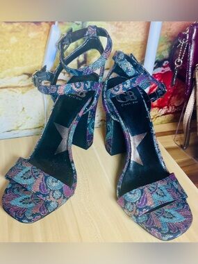 Gianni Bini Multicolor Paisley Ankle-Strap Block Heels